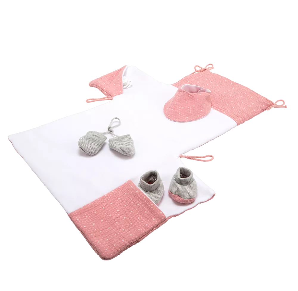 Arias lėlytė Zoe, mergaitė su rožiniu pleduku, 42 cm