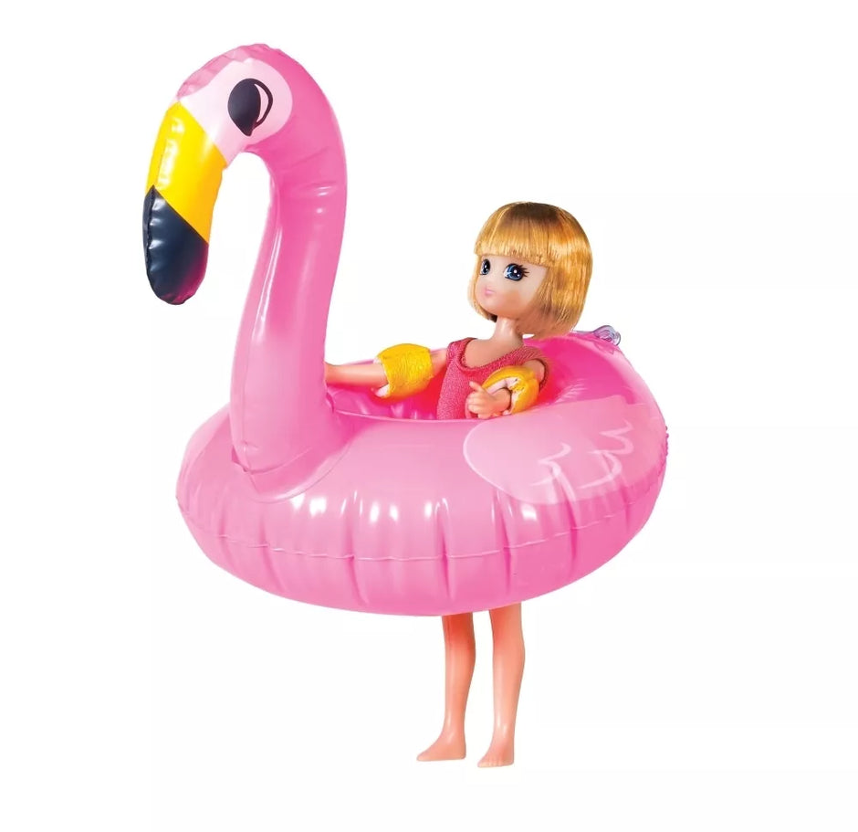 Lottie lėlė Maudosi